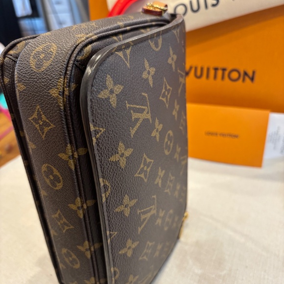 2024 LV Pochette Métis, Pre-loved - Picture 6 of 9